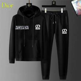 Picture of Dior Sweater Suits _SKUDiorM-5XL12yn23438637